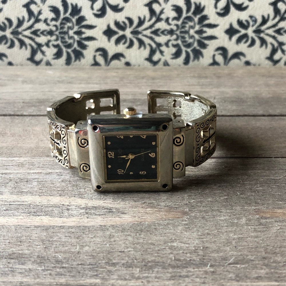 Studio Christian Watch ✞✨